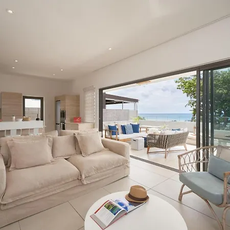 Les Estivales Beachfront Suites & Penthouses With Lov Trou aux Biches Exterior photo
