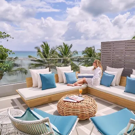 Les Estivales Beachfront Suites & Penthouses With Lov Trou aux Biches Exterior photo