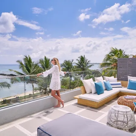 Les Estivales Beachfront Suites & Penthouses With Lov Trou aux Biches Exterior photo
