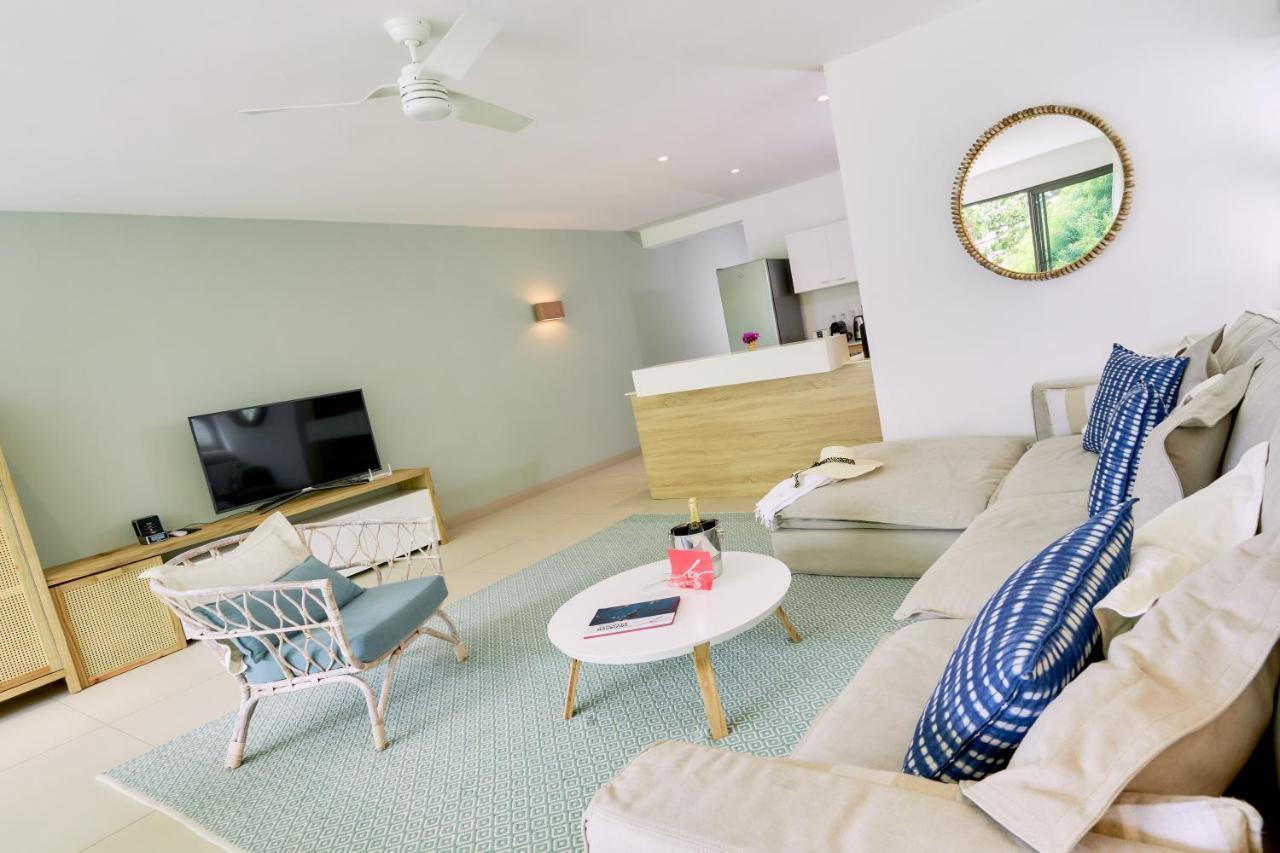 Les Estivales Beachfront & Penthouses With Lov * Trou aux Biches